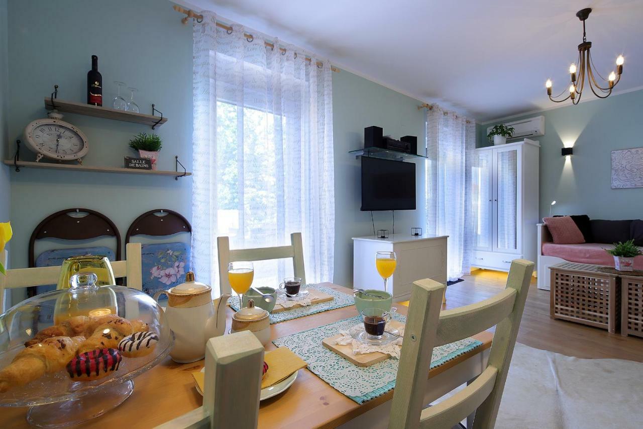 Studio Apartment Ada 2 Rijeka Exterior photo